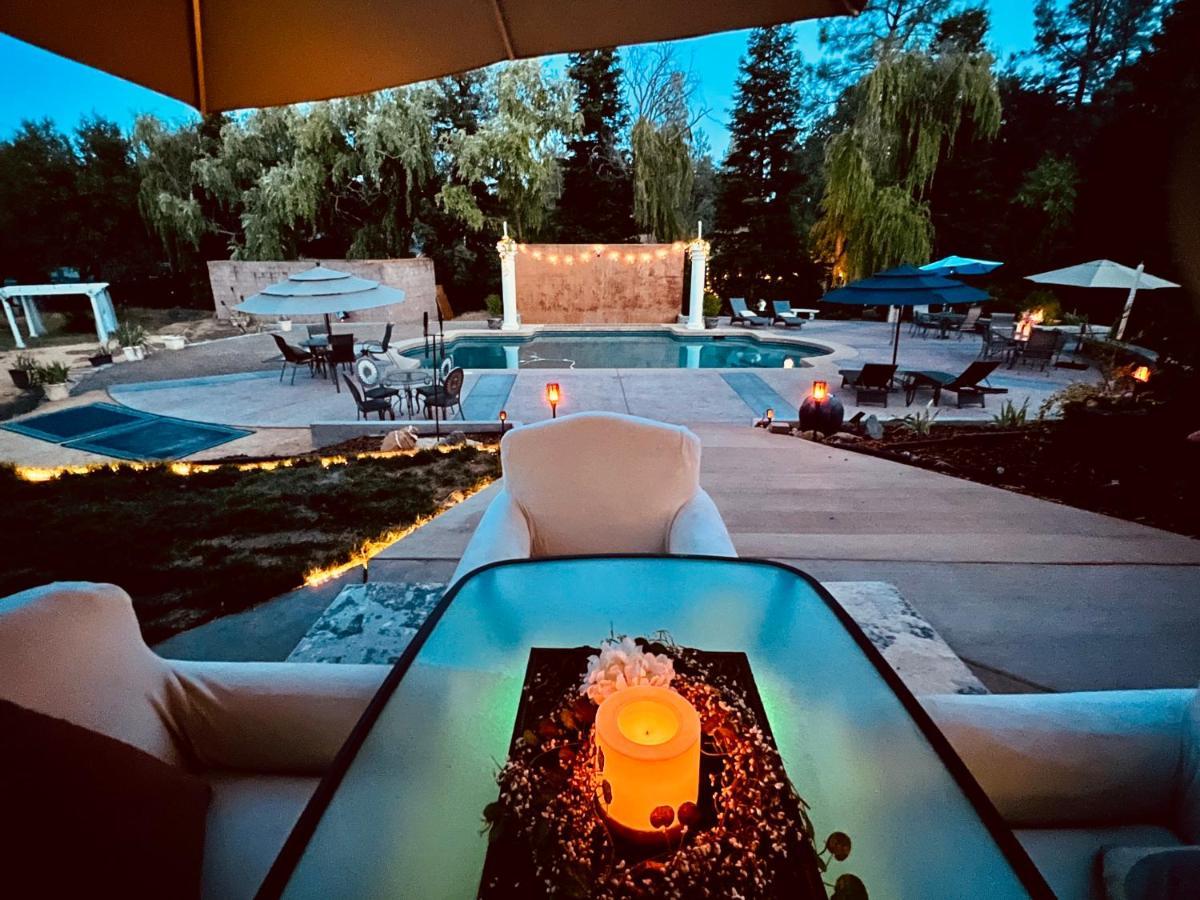 Апартаменты The Oasis Реддинг Экстерьер фото